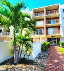 1225 NE 124th St 32B, North Miami, FL 33161