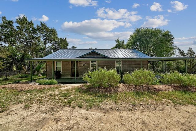 120 Buena Vista, Blanco, TX 78070