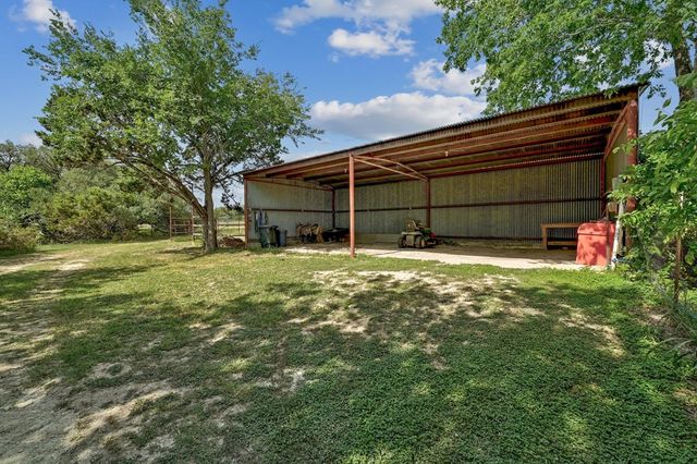 120 Buena Vista, Blanco, TX 78070