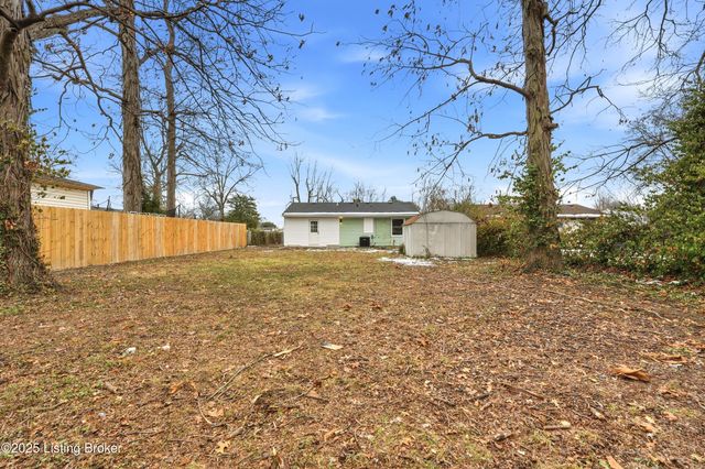 4503 Bonita Ct, Louisville, KY 40213