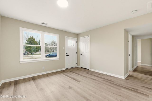 4503 Bonita Ct, Louisville, KY 40213