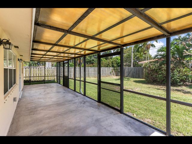 1315 Buchanan Street, Hollywood, FL 33019