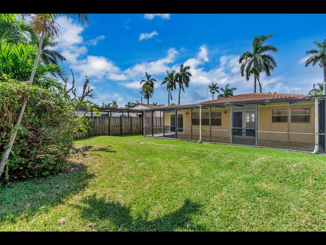 1315 Buchanan Street, Hollywood, FL 33019