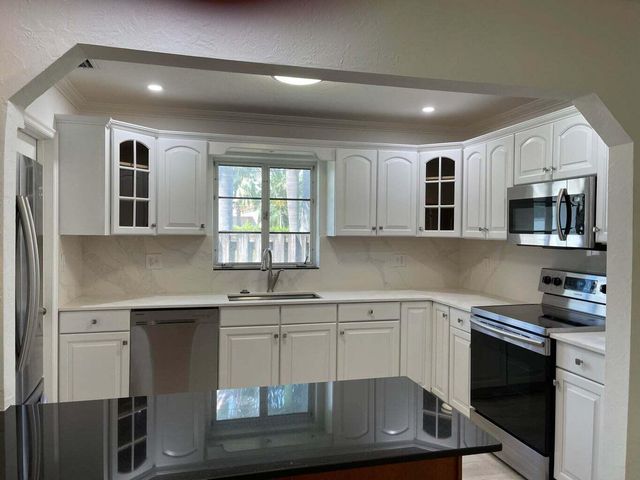 1315 Buchanan Street, Hollywood, FL 33019