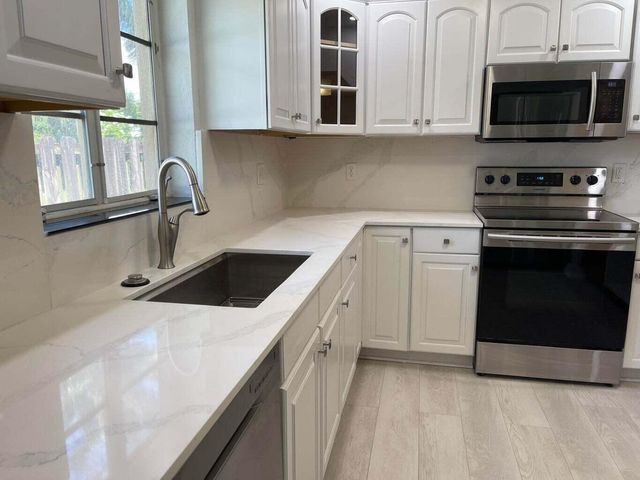 1315 Buchanan Street, Hollywood, FL 33019