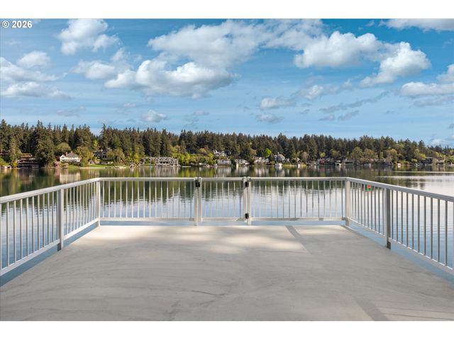 701 TERRACE Dr, Lake Oswego, OR 97034