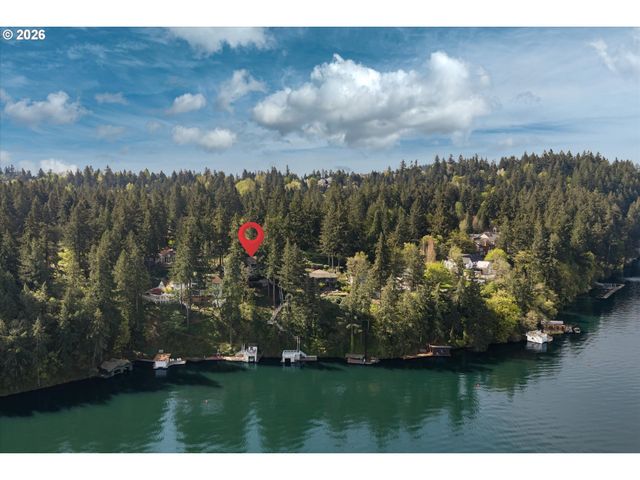 701 TERRACE Dr, Lake Oswego, OR 97034