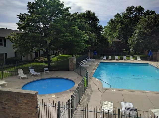 2520 Village Drive SE 108, Grand Rapids, MI 49506