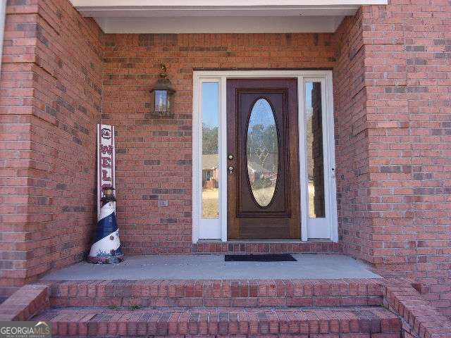 604 Clearwater Court, Mcdonough, GA 30252