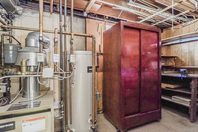 188 Evergreen Avenue, Staten Island, NY 10305