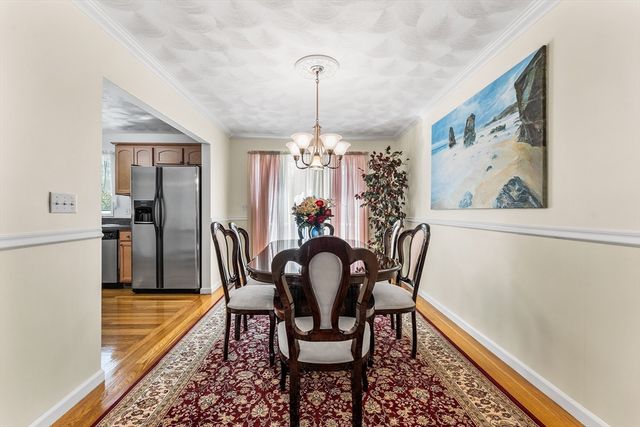 1 Hayward St 1, Ipswich, MA 01938
