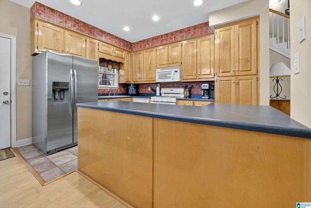 995 BEAVER RIDGE DRIVE, Ashville, AL 35953