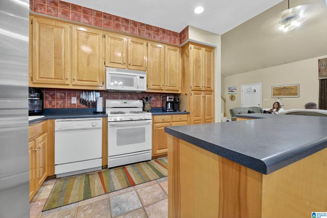 995 BEAVER RIDGE DRIVE, Ashville, AL 35953