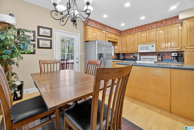 995 BEAVER RIDGE DRIVE, Ashville, AL 35953