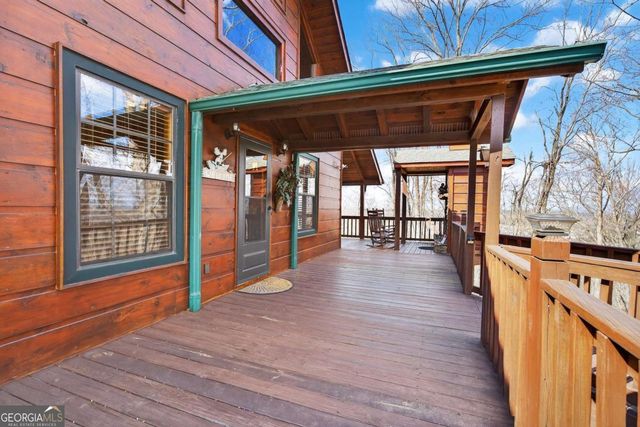 225 Eagles Nest Lane, Blue Ridge, GA 30513