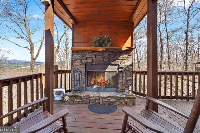 225 Eagles Nest Lane, Blue Ridge, GA 30513