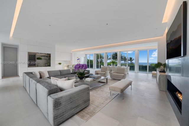 7815 Atlantic Way, Miami Beach, FL 33141