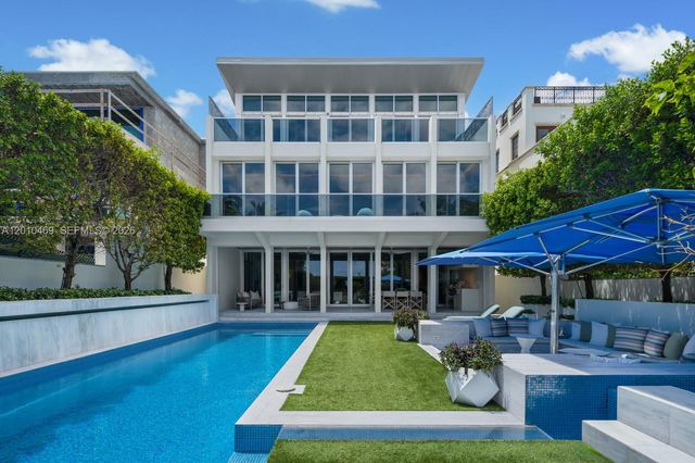 7815 Atlantic Way, Miami Beach, FL 33141