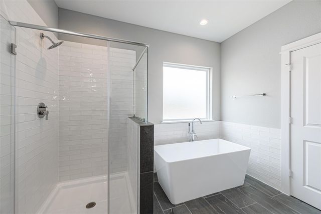 6725 Parker Oaks Lane, Houston, TX 77076