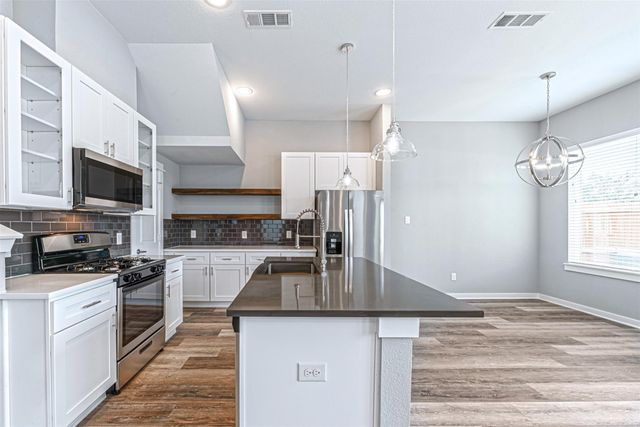 6725 Parker Oaks Lane, Houston, TX 77076