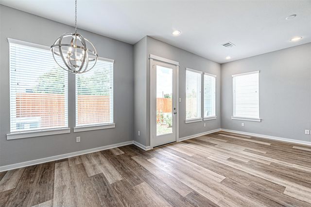 6725 Parker Oaks Lane, Houston, TX 77076