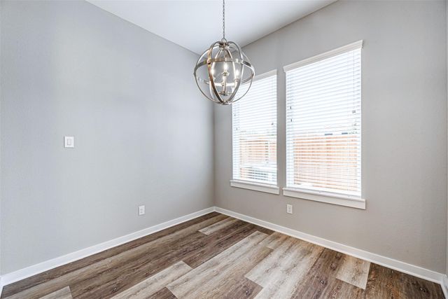 6725 Parker Oaks Lane, Houston, TX 77076