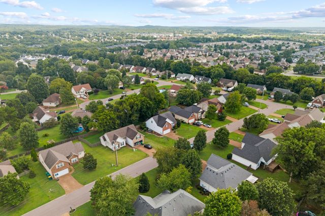 2608 Matchstick Pl, Spring Hill, TN 37174