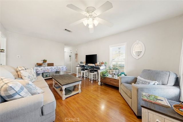 4631 11th, Sacramento, CA 95820