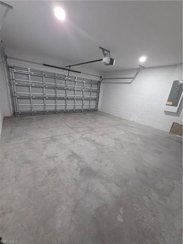 15 Hampton AVE, Lehigh Acres, FL 33936