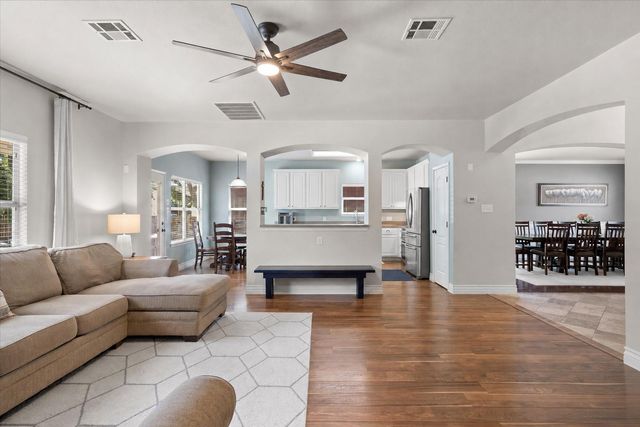 3409 Longhorn TRL, Round Rock, TX 78665