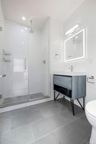 225 E 138th Street Ph1, Bronx, NY 10451