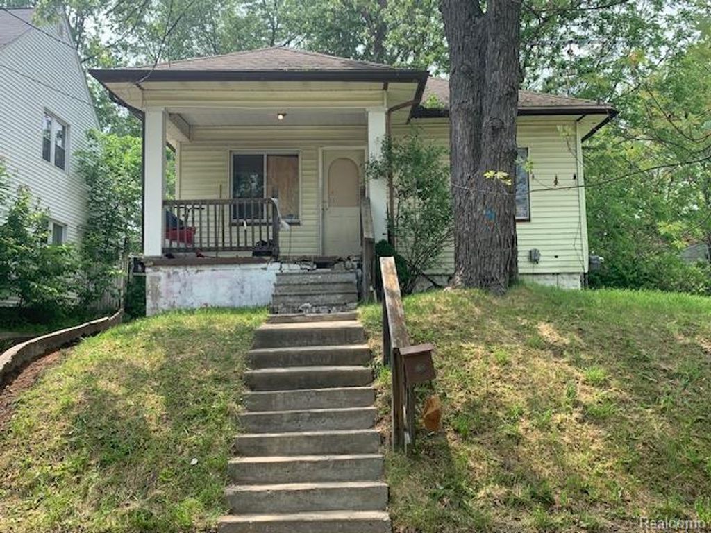 1006 HAMMOND Avenue, Flint, MI 48503