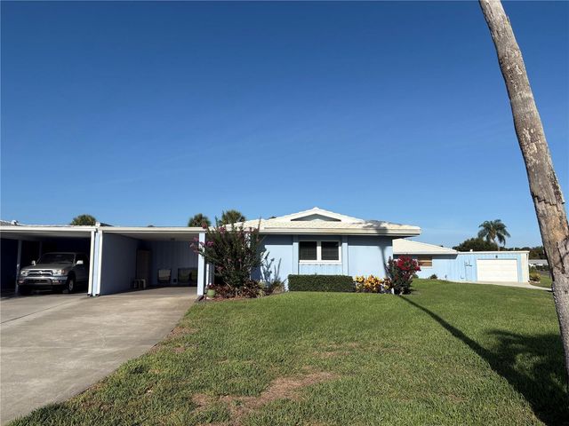 3636 VILLAGE GREEN DR 304, Sarasota, FL 34239