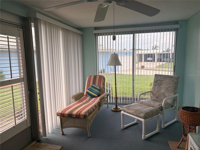 3636 VILLAGE GREEN DR 304, Sarasota, FL 34239