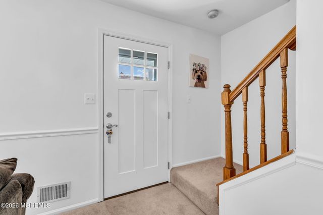 40 Independence Court, Jackson, NJ 08527