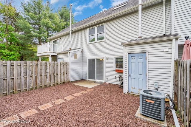 40 Independence Court, Jackson, NJ 08527