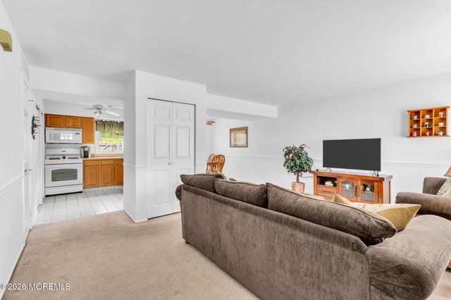 40 Independence Court, Jackson, NJ 08527