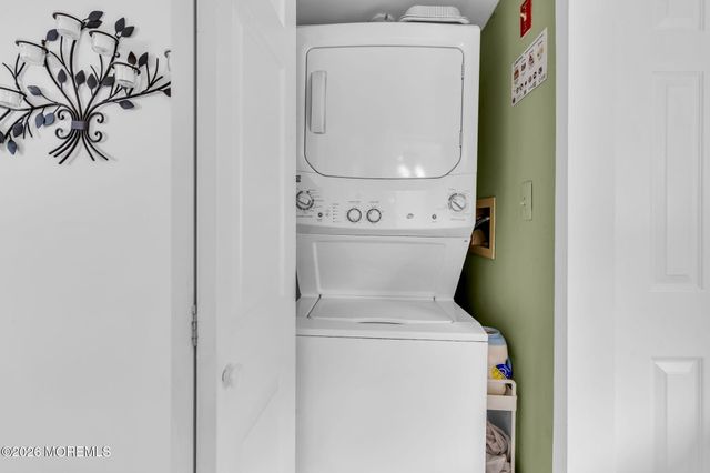 40 Independence Court, Jackson, NJ 08527