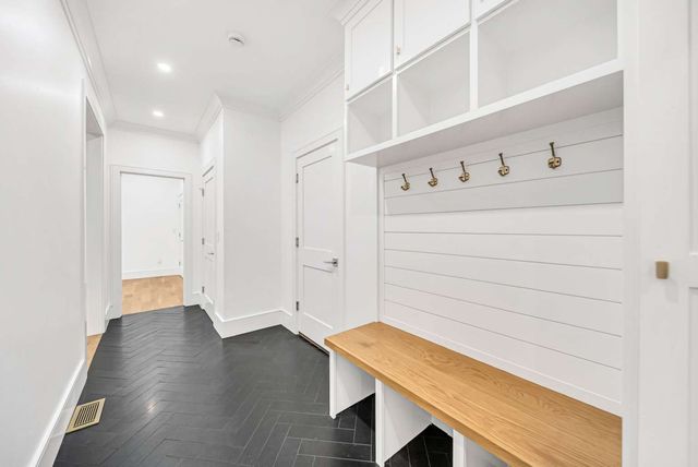 311 Dedham Ave, Needham, MA 02492