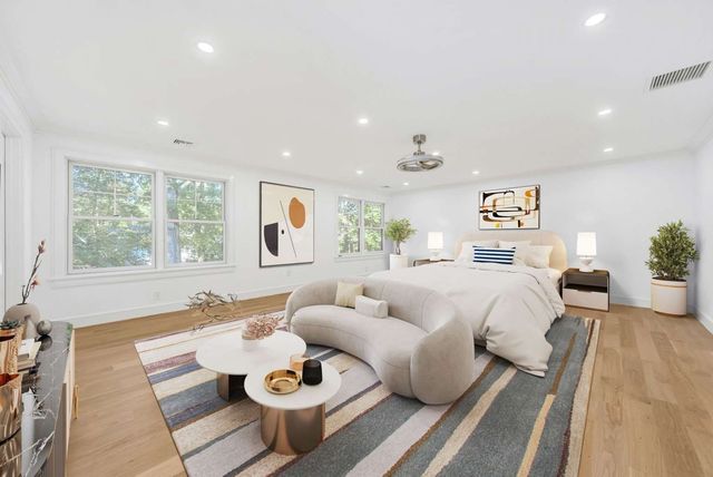 311 Dedham Ave, Needham, MA 02492