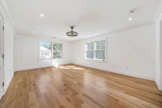311 Dedham Ave, Needham, MA 02492