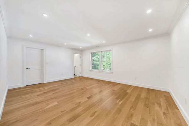 311 Dedham Ave, Needham, MA 02492