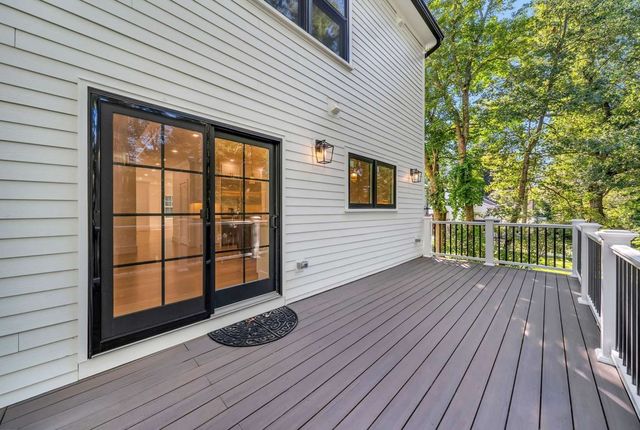 311 Dedham Ave, Needham, MA 02492