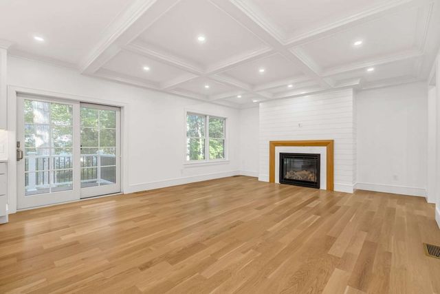 311 Dedham Ave, Needham, MA 02492