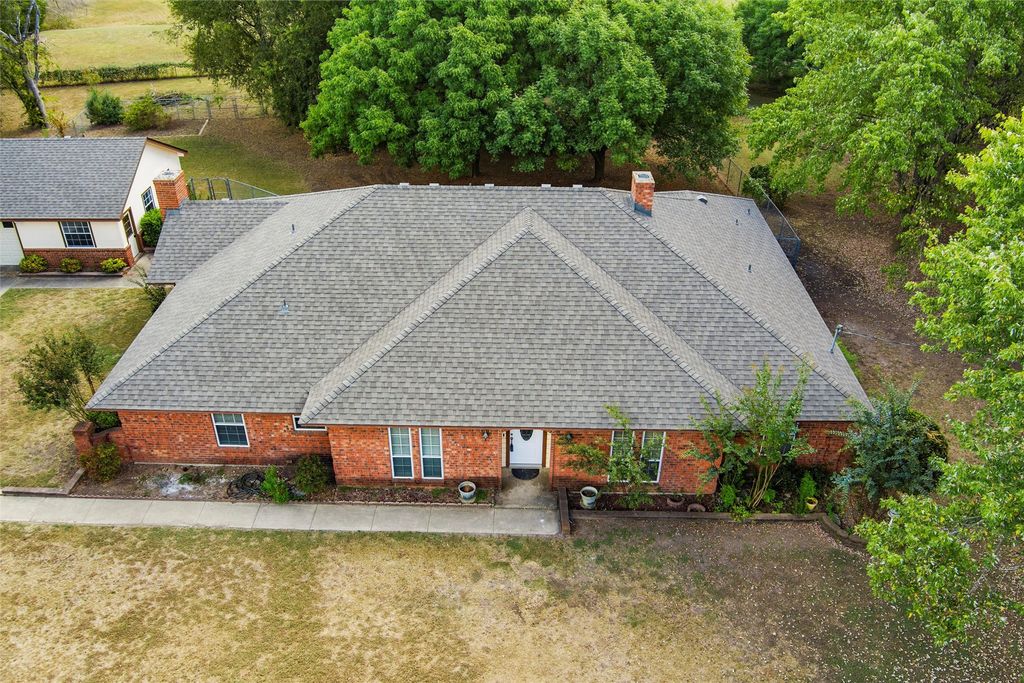 5030 Diamond Creek Drive, Midlothian, TX 76065 — photo 4