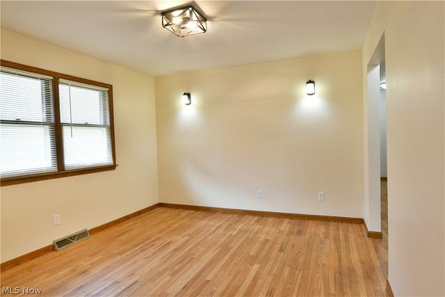 928 Bedford Road, Brookfield, OH 44438