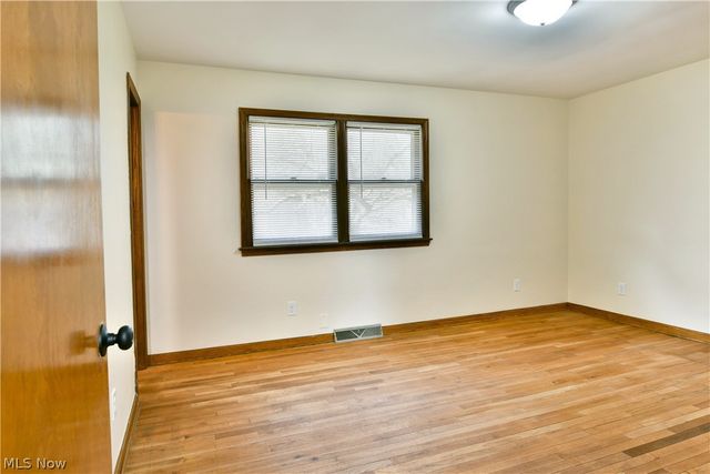 928 Bedford Road, Brookfield, OH 44438