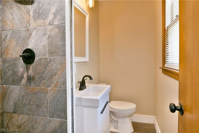 928 Bedford Road, Brookfield, OH 44438