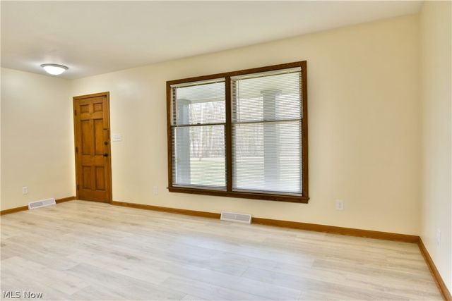 928 Bedford Road, Brookfield, OH 44438