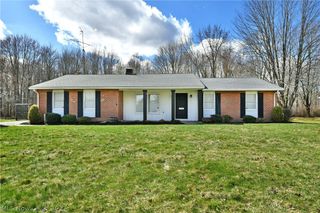 928 Bedford Road, Brookfield, OH 44438